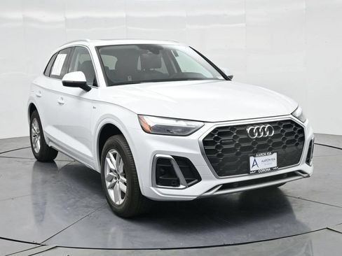 Used 2023 Audi Q5 2.0T Premium w/ Convenience Package AWD/4WD image 60