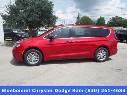 New 2025 Chrysler Voyager LX
