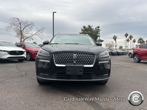 Used 2021 Lincoln Corsair FWD w/ Premium Package image 28