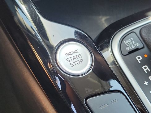 Used 2024 Kia Soul EX FWD image 12