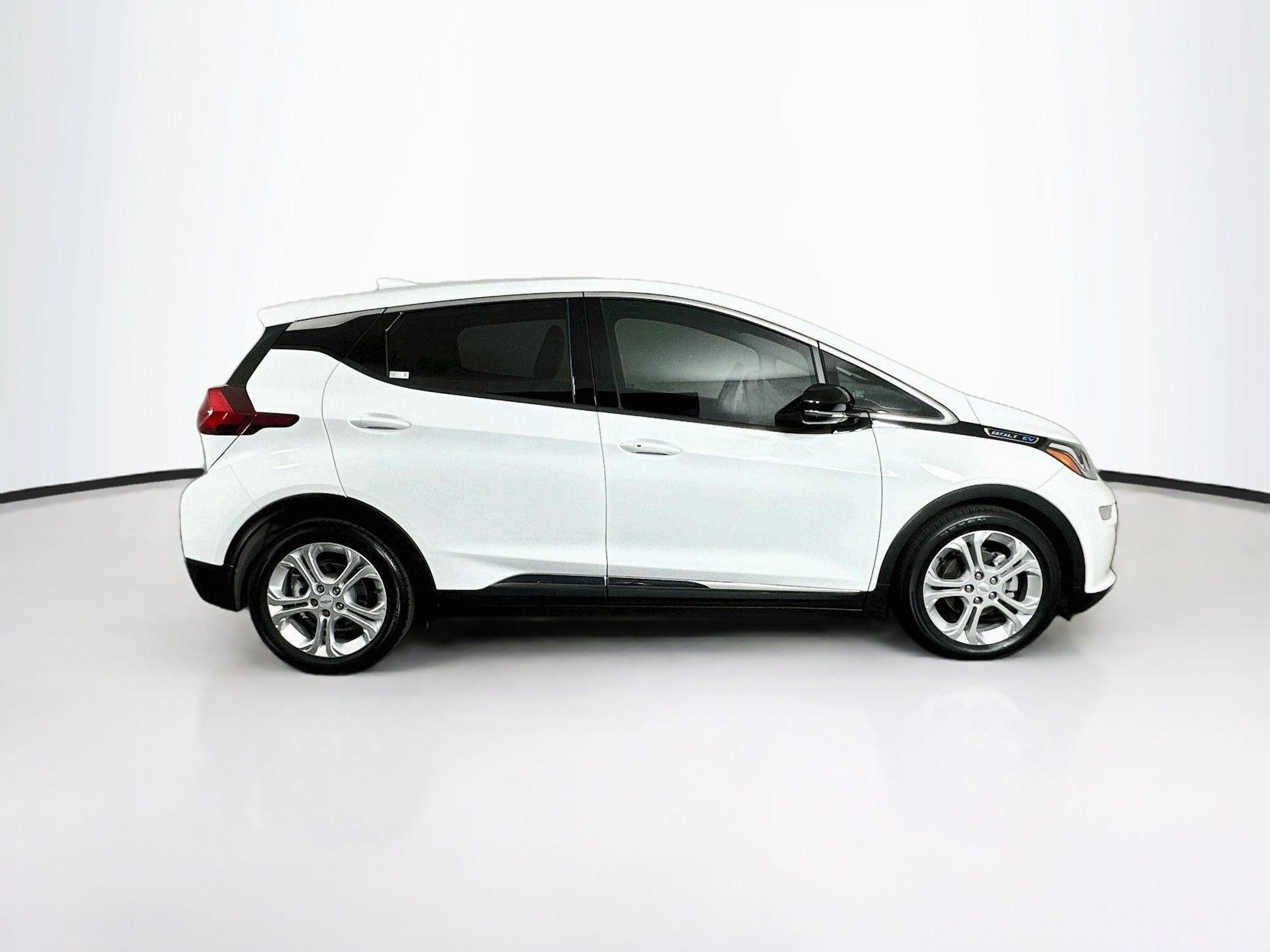 Used 2020 Chevrolet Bolt LT FWD image 10