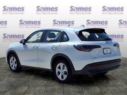 Certified 2024 Honda HR-V LX image 5
