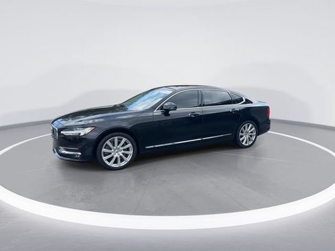 Used 2018 Volvo S90 T6 Inscription w/ Convenience Package AWD/4WD image 4