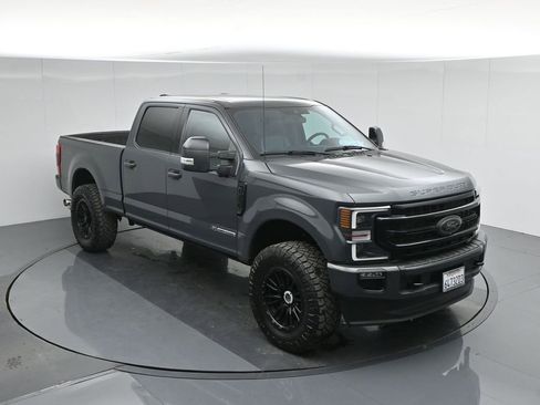 Used 2021 Ford F250 Lariat image 40