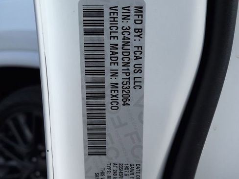 Certified 2023 Jeep Compass High Altitude image 35