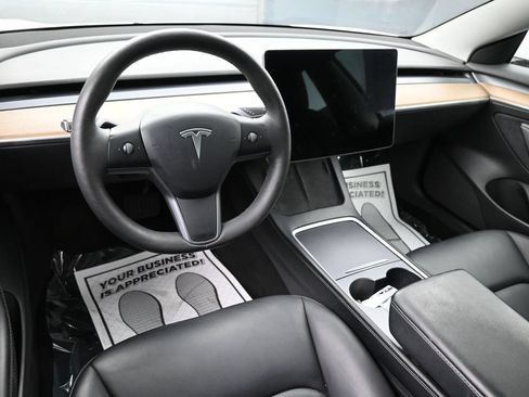 Used 2022 Tesla Model 3 Long Range AWD/4WD image 26