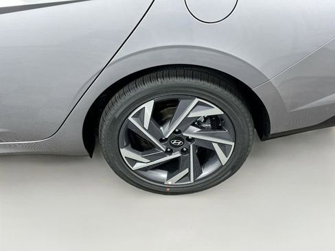 New 2025 Hyundai Elantra SEL w/ Cargo Package image 23
