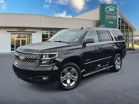 Used 2017 Chevrolet Tahoe LT w/ LT Signature Package image 1