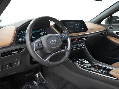 Used 2020 Hyundai Sonata SEL w/ Premium + Sunroof Package FWD image 24