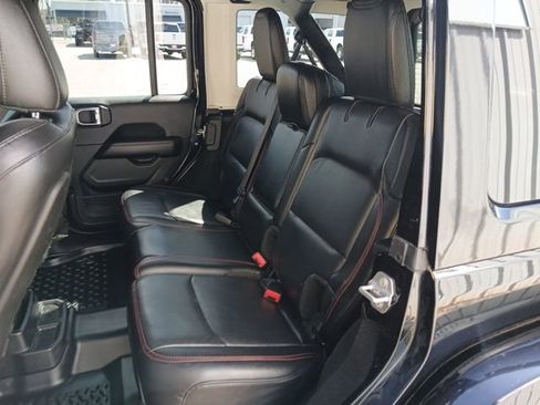 Used 2018 Jeep Wrangler Unlimited Rubicon image 22
