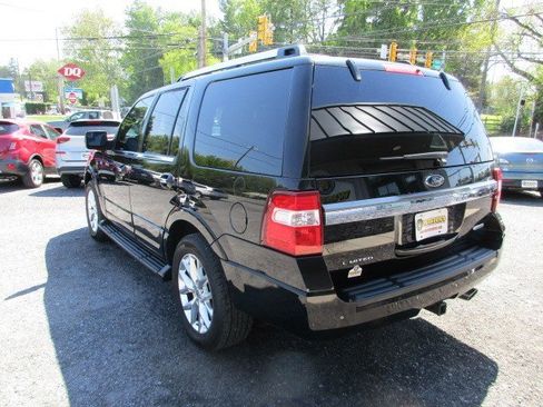 Used 2017 Ford Expedition Limited AWD/4WD image 6