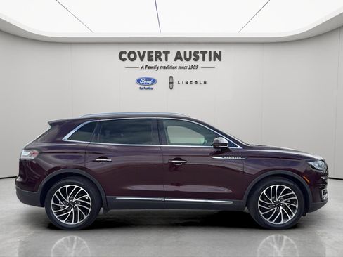 Used 2020 Lincoln Nautilus Reserve w/ Equipment Group 201A image 6