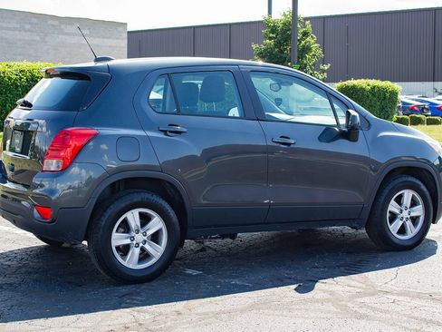 Used 2020 Chevrolet Trax LS AWD/4WD image 10