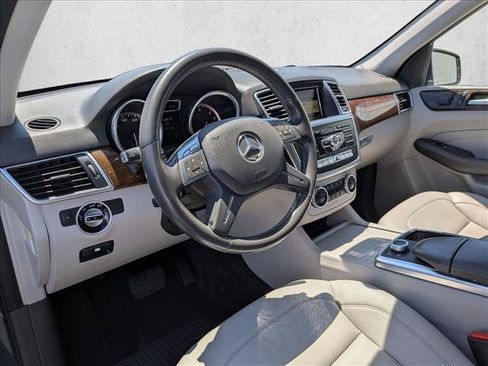 Used 2012 Mercedes-Benz ML 350 BlueTEC 4MATIC image 10
