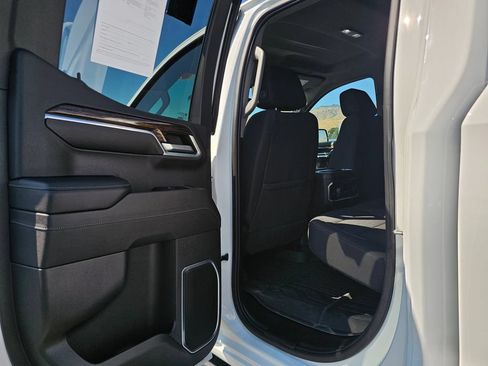 Certified 2023 GMC Sierra 1500 Elevation w/ LPO, Elevation Black Package AWD/4WD image 25