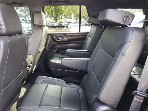 Used 2022 Chevrolet Tahoe Z71 w/ Z71 Off-Road Package image 8