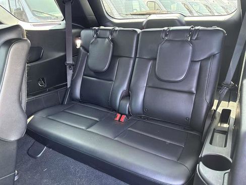 Used 2020 Ford Explorer ST w/ Premium Technology Package image 12