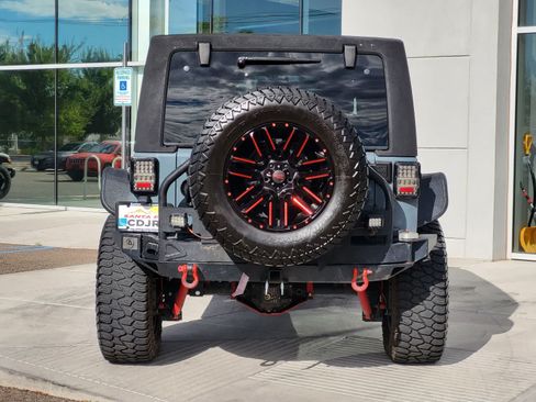 Used 2015 Jeep Wrangler Unlimited Sport AWD/4WD image 6