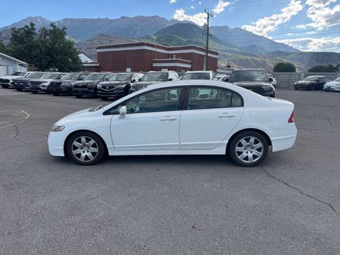 Used 2010 Honda Civic LX image 2