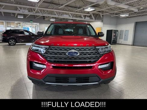 Used 2021 Ford Explorer XLT w/ Equipment Group 202A image 4