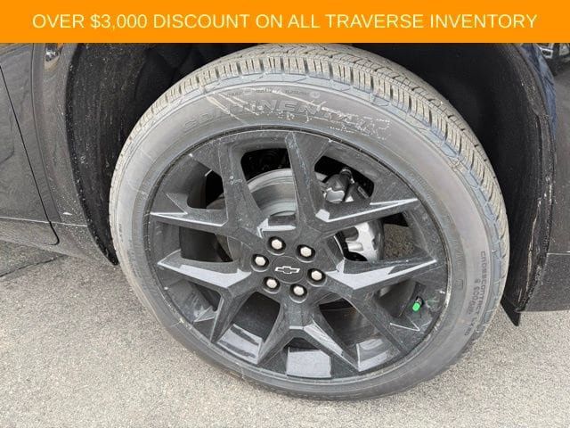 New 2026 Chevrolet Traverse RS AWD/4WD image 9