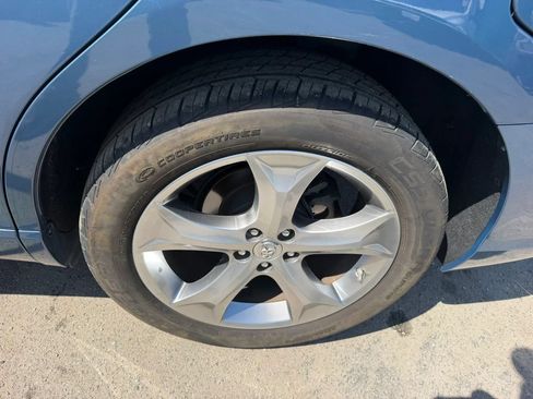 Used 2012 Toyota Venza XLE FWD image 32