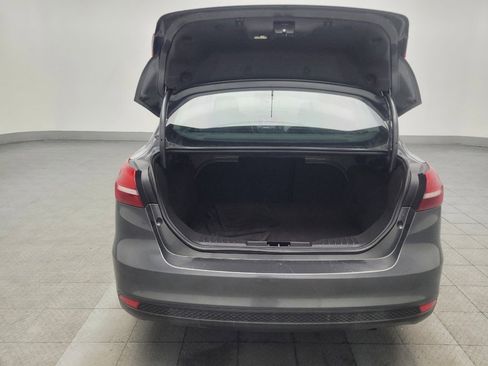 Used 2018 Ford Focus SE image 29