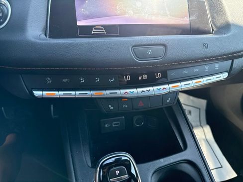 Used 2020 Cadillac XT4 Sport AWD/4WD image 32