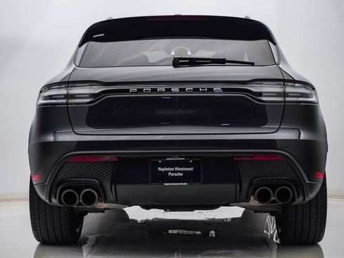 Certified 2026 Porsche Macan AWD/4WD image 10