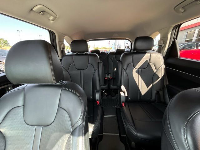 Used 2025 Kia Sorento EX AWD/4WD image 40