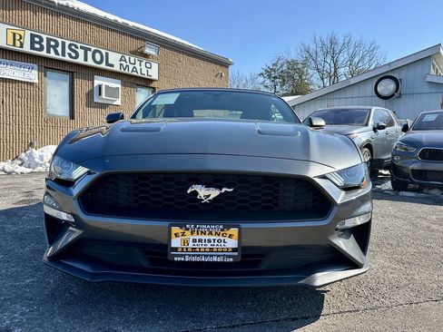 Used 2018 Ford Mustang Premium RWD image 59