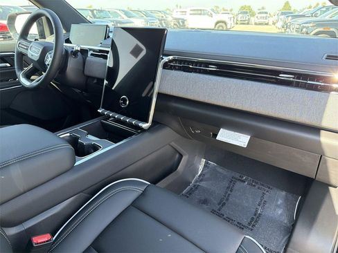 New 2026 GMC Sierra EV Elevation image 35