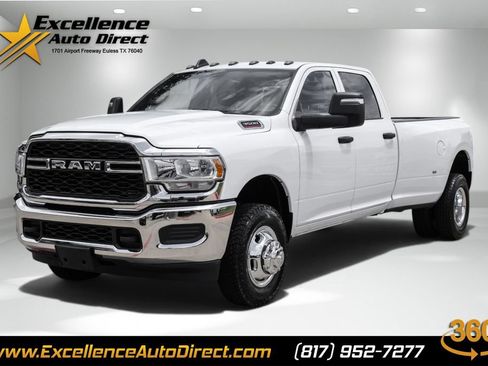 Used 2024 RAM 3500 Tradesman w/ Chrome Appearance Group AWD/4WD image 1