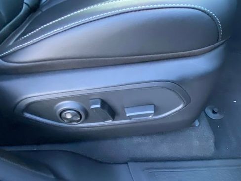 New 2025 Jeep Grand Cherokee Limited image 30