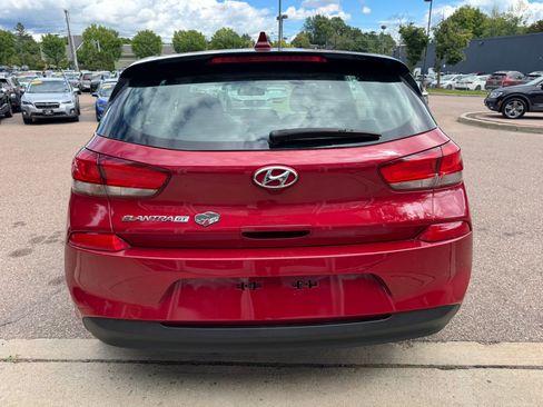 Used 2018 Hyundai Elantra GT FWD image 6