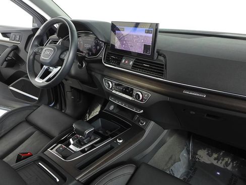 Used 2023 Audi Q5 2.0T Prestige w/ Prestige Package AWD/4WD image 13