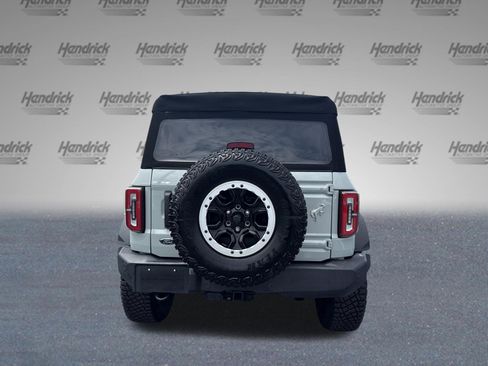 Used 2024 Ford Bronco Big Bend w/ Sasquatch Package AWD/4WD image 9