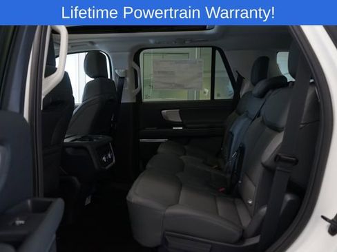 New 2026 Ford Expedition Active image 29