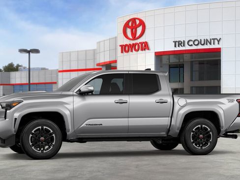 New 2025 Toyota Tacoma TRD Sport AWD/4WD image 3