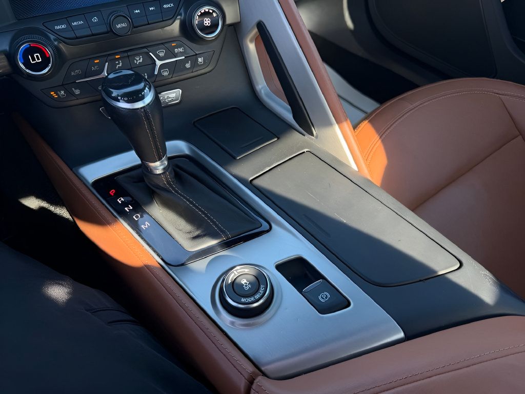 Used 2019 Chevrolet Corvette Stingray Convertible w/ 2LT Preferred Equipment Group RWD image 18