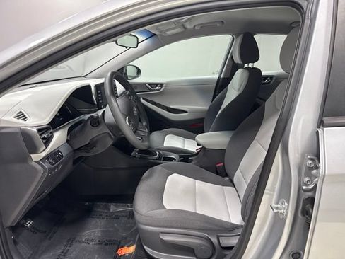 Used 2020 Hyundai Ioniq Blue FWD image 13