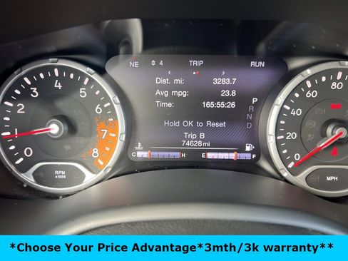 Certified 2017 Jeep Renegade Altitude image 41