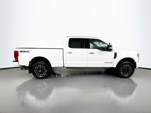 Used 2022 Ford F350 Platinum AWD/4WD image 9