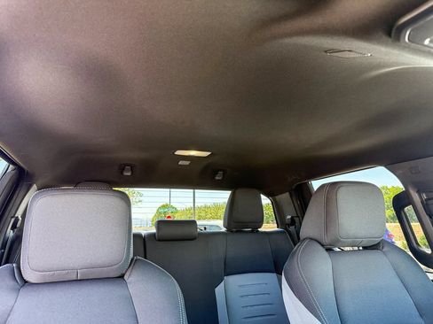 Used 2024 Toyota Tacoma TRD Off-Road AWD/4WD image 19
