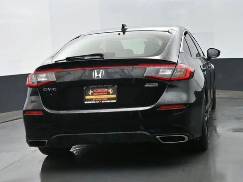 Used 2022 Honda Civic Sport Touring image 8