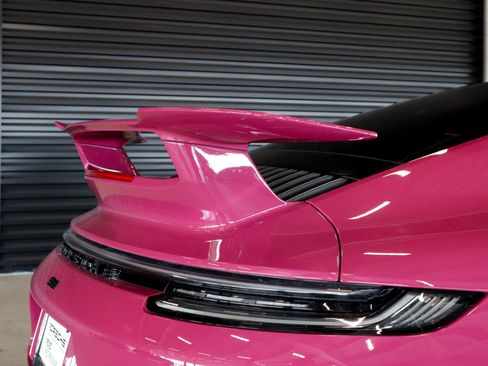 Certified 2023 Porsche 911 Carrera RWD image 31