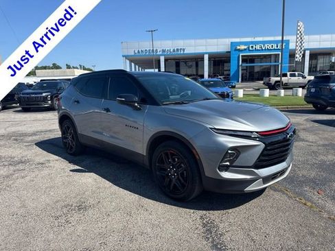 Used 2023 Chevrolet Blazer LT w/ Sound & Technology Package FWD image 1