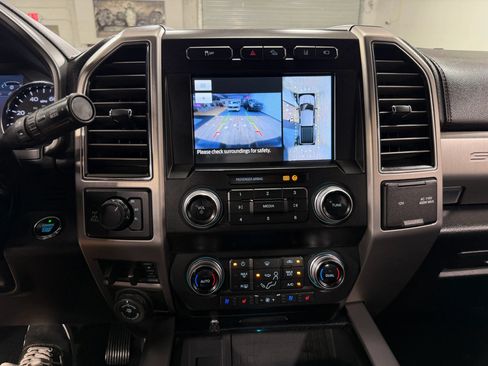 Used 2020 Ford F250 Platinum w/ Tremor Off-Road Package AWD/4WD image 21