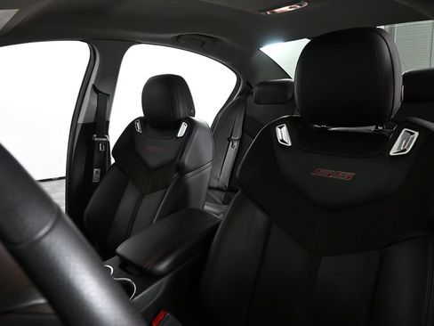 Used 2017 Chevrolet SS RWD image 5