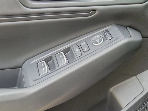 Used 2023 Honda Accord EX-L image 28